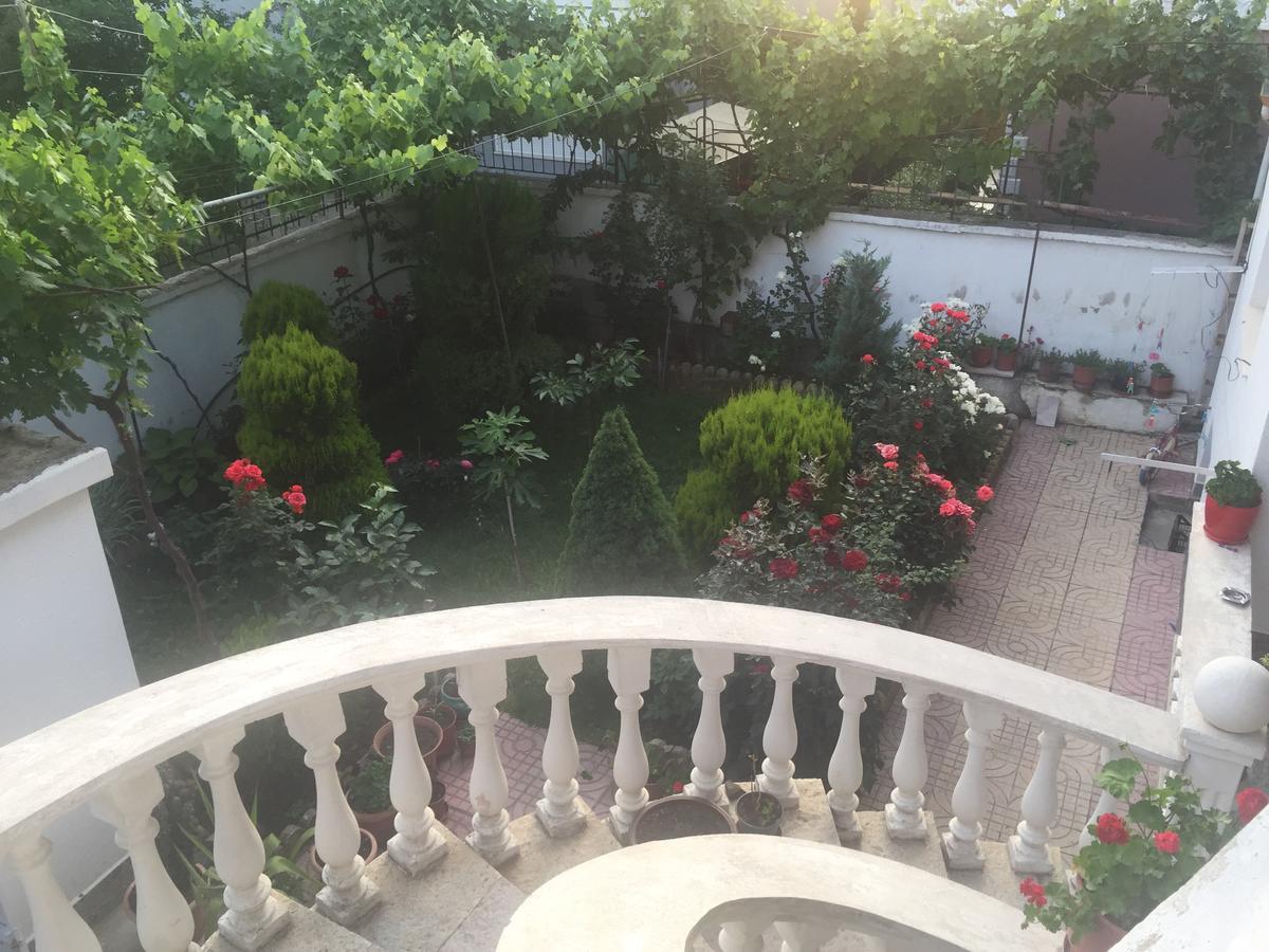 Vila Ridvani Korce Exterior foto